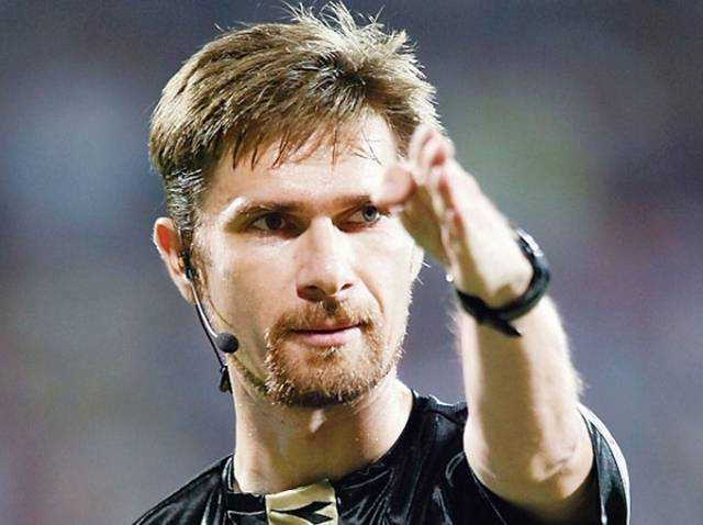 tudor-il-arbitreaza-pe-radu-stefan