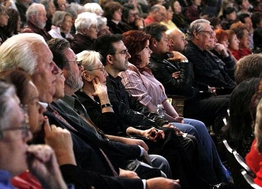 un-bilet-spre-fericire-o-noua-piesa-in-premiera-la-dramatic