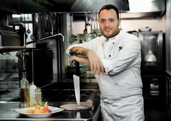 un-italian-stabilit-la-brasov-e-primul-top-chef