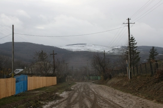 ungra-asfalt-pe-bani-europeni