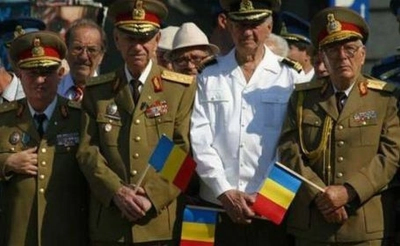 veteranii-de-razboi-sarbatoriti-in-piata-unirii