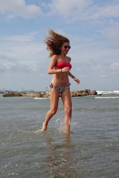 -carmen-bruma-a-scris-o-carte-vezi-cu-ce-subiect-si-cand-e-lansarea