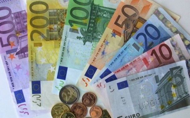 -germania-a-aprobat-un-salariu-minim-nu-poti-fi-platit-sub-85-euro-pe-ora