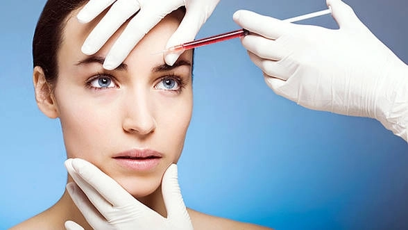 -terapia-vampir-tratament-dermatologic-cu-propriul-tau-sange-