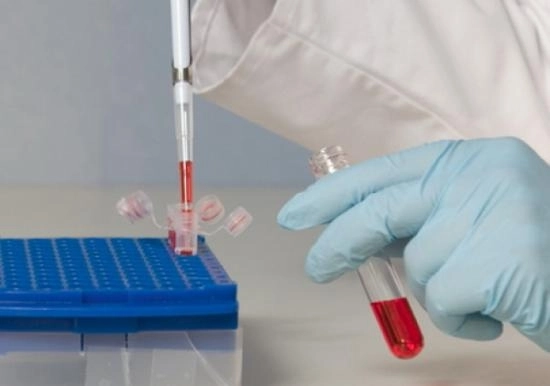 -un-nou-tratament-pentru-infectia-cronica-cu-virusul-hepatitic-c