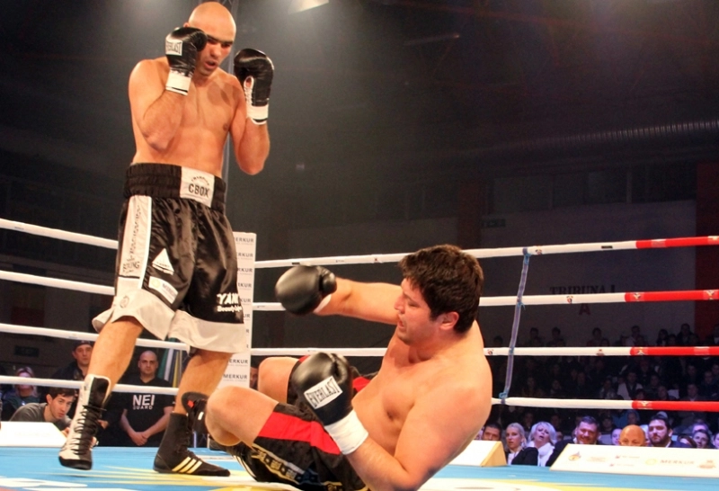 a-11a-victorie-la-profesionisti