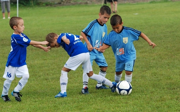 a-mai-ramas-o-zi-pana-la-debutul-brasov-juniors-cup