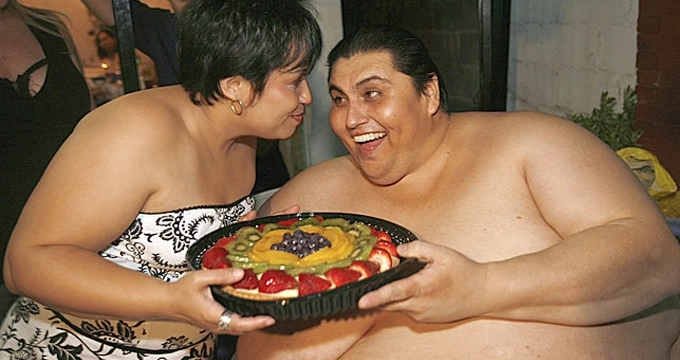 a-murit-cel-mai-gras-om-din-lume-(1)