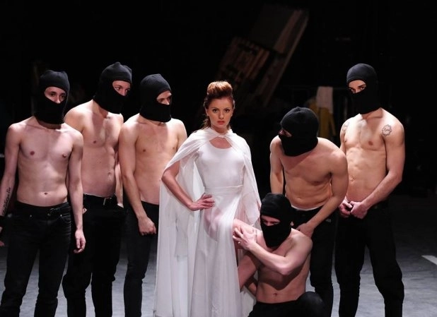 alexandra-stan-a-lansat-un-nou-clip-video