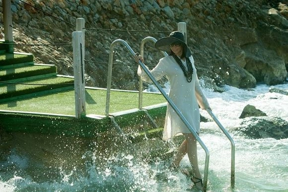 andreea-marin-revine-in-televiziune