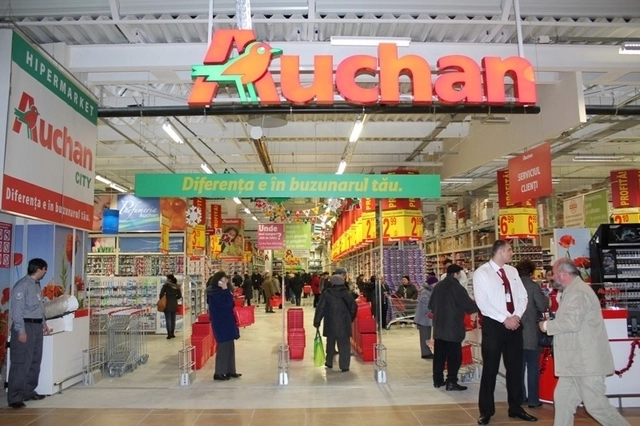auchan-brasov-face-angajari