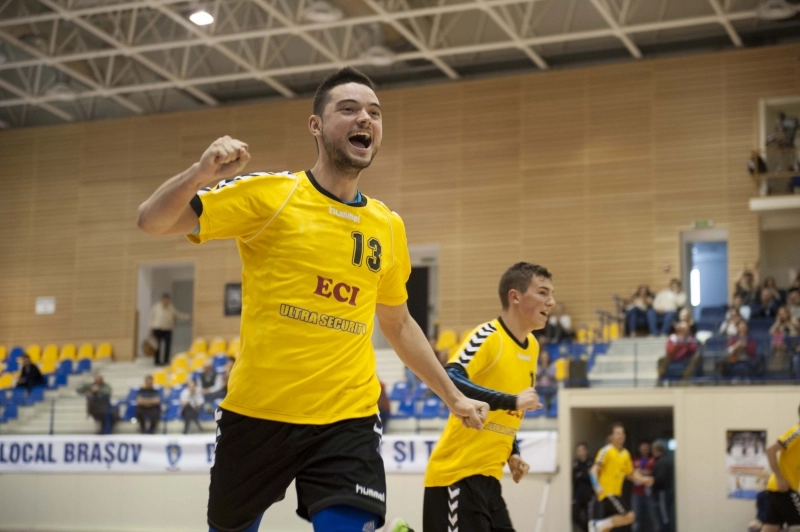 avem-din-nou-handbal-masculin-la-brasov