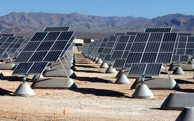 avertisment-factura-la-energie-electrica-va-creste-din-luna-decembrie-a-acestui-an