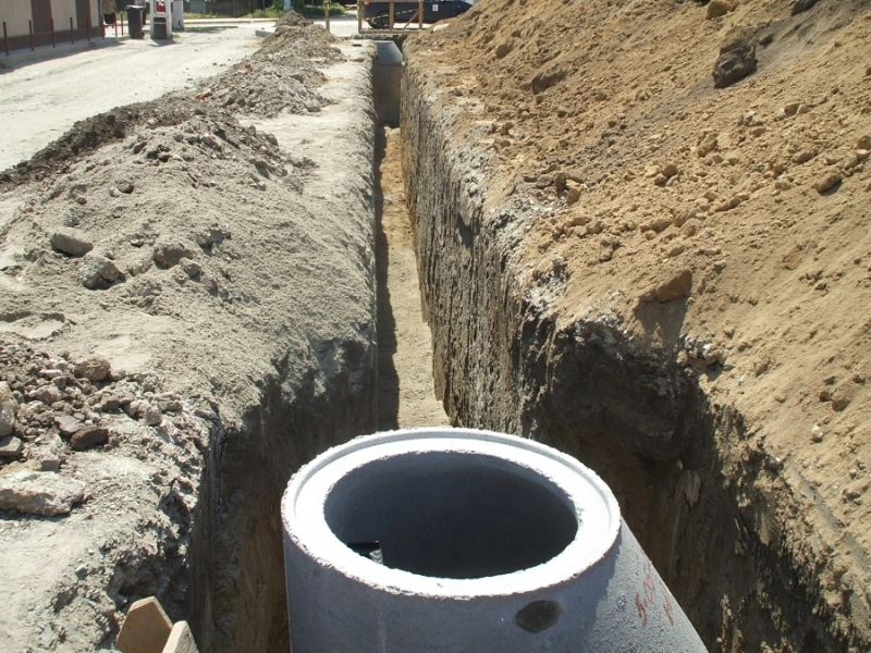 bani-pentru-canalizarea-din-ucea