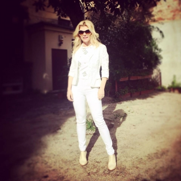 buna-seara-iubito-caramitru-a-castigat-procesul-cu-loredana