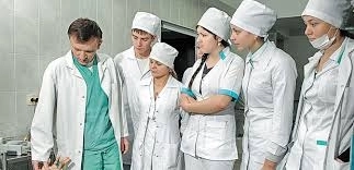 bursa-lunara-neimpozabila-pentru-medicii-si-farmacistii-rezidenti