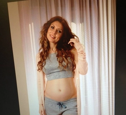 carmen-bruma-cu-burtica-la-vedere