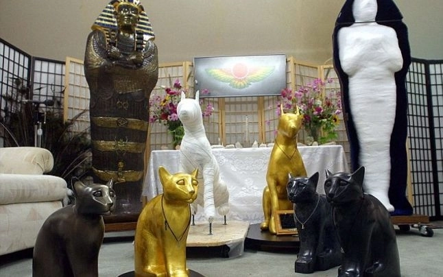 cat-costa-o-mumificare-in-secolul-21-