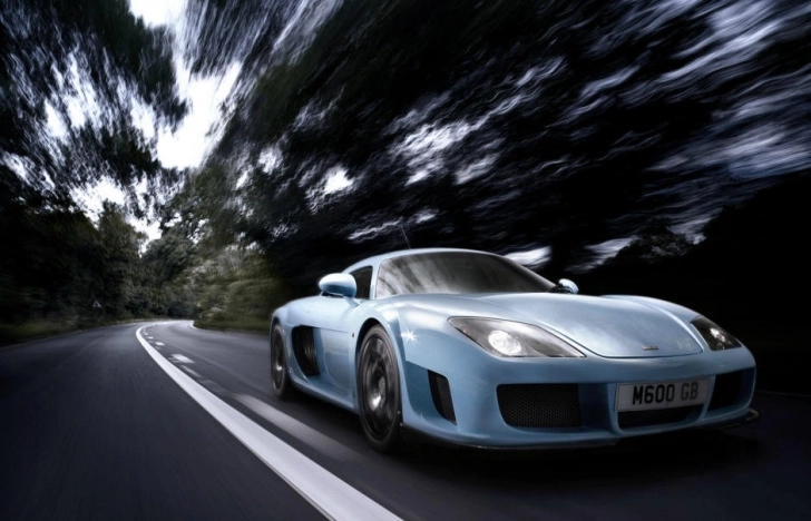 cele-mai-rapide-masini-de-strada