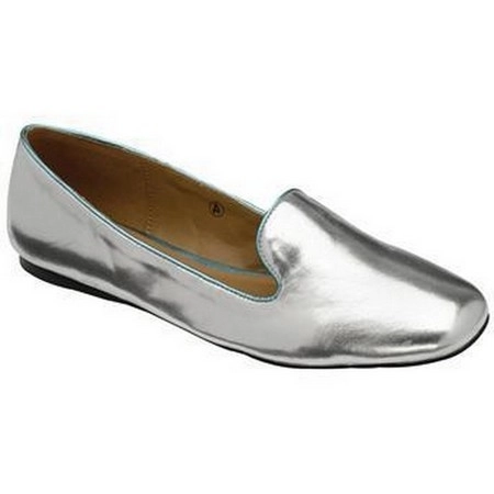 cinci-modele-de-incaltaminte-ce-nu-ar-trebui-sati-lipseasca-din-dulap