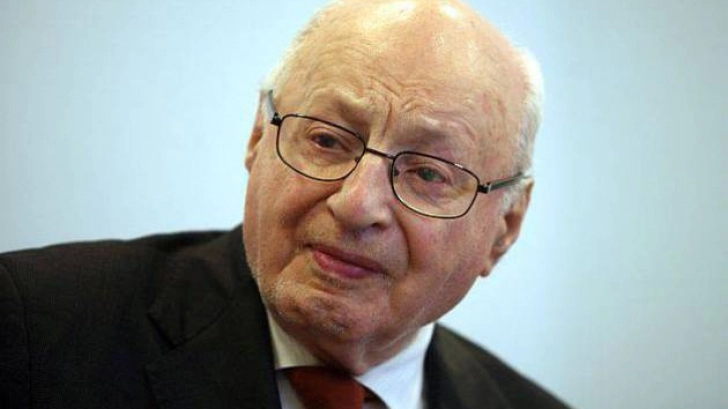 conferintele-saguna-intro-lume-halucinanta-complici-si-victime-deopotriva