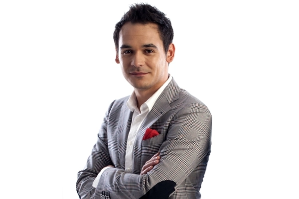 cursa-tarom-deturnata-de-razvan-si-dani-pilotul-a-cerut-permisiunea-sa-aterizeze-de-urgenta