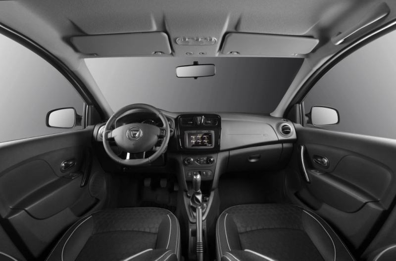 dacia-logan-are-10-ani-editie-aniversara-cu-climatronic-