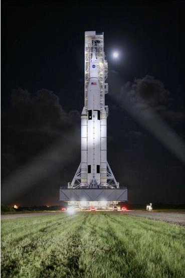 destinatia-marte-primul-zbor-cu-cosmonauti-va-avea-loc-in-2018