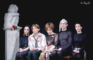 doua-liniute-piesa-de-teatru-pe-tema-avortului-la-reduta