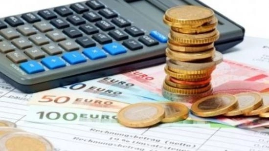 economia-la-relanti-vezi-cu-cat-a-scazut-pibul