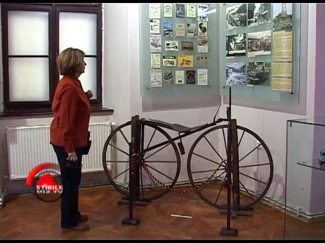 expozitie-inedita-de-la-caruta-la-zborul-cu-motor