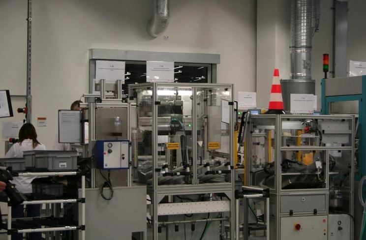 germanii-de-la-continental-angajeaza-200-de-persoane-la-fabrica-din-ghimbav