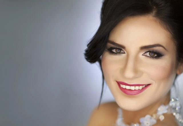 gest-nobil-facut-de-brasoveanca-ellie-white