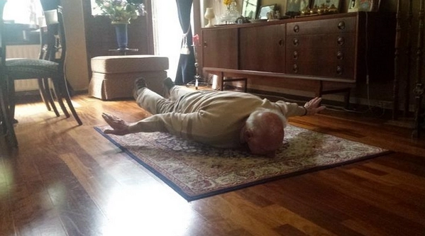 golul-lui-van-persie-provoaca-o-moda-virala-pe-internet