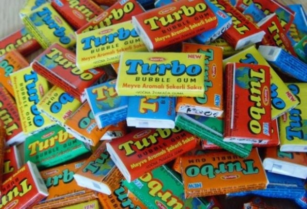 guma-turbo-cu-surprize-se-intoarce