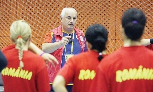 handbal-feminin-romania-sa-calificat-in-grupele-principale-la-euro-2014