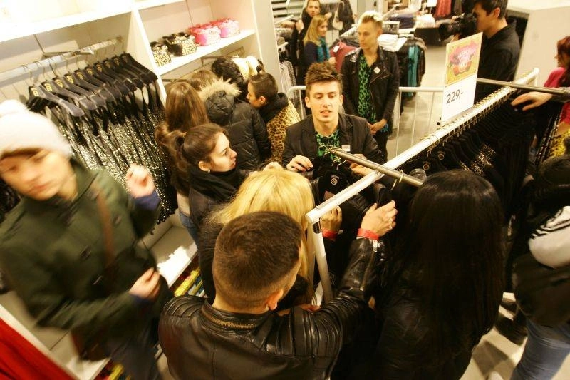 incep-reducerile-de-sezon