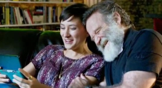 indurerata-si-dezamagita-fiica-lui-robin-williams-renunta-la-retelele-de-socializare