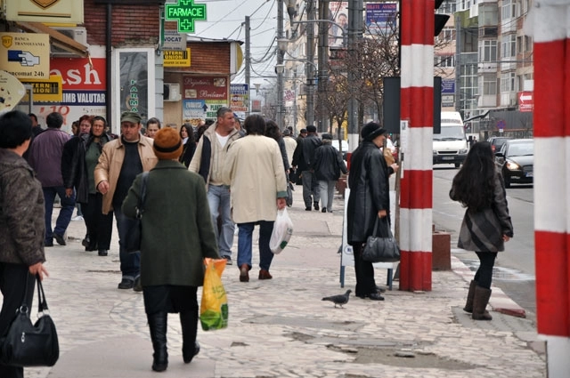 ins-populatia-romaniei-continua-sa-scada