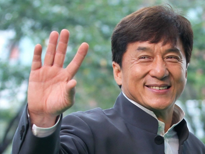 jackie-chan-vine-in-premiera-in-romania