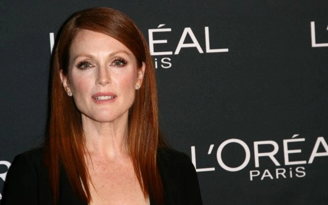julianne-moore-sa-imbatranesti-nu-e-atat-de-rau-pe-cat-pare