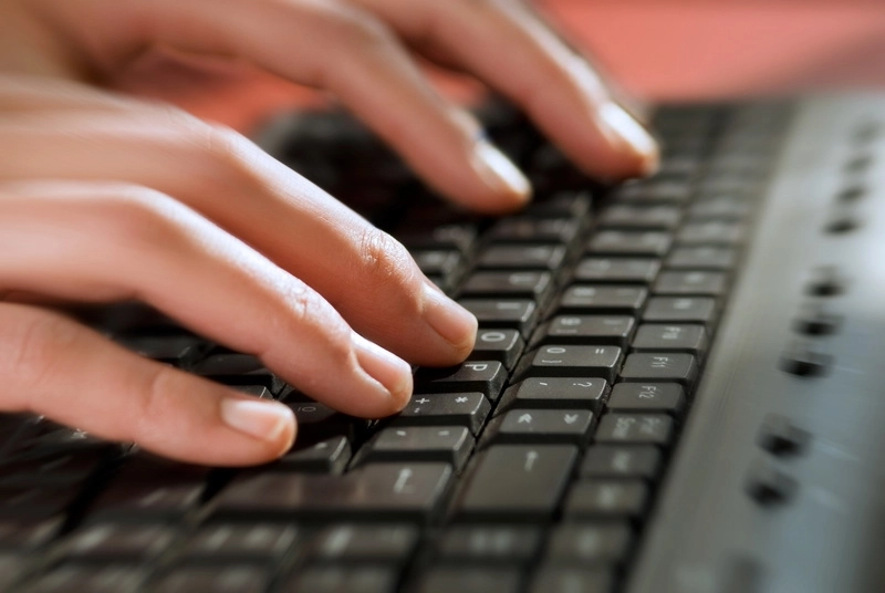 justitia-europeana-invalideaza-legea-europeana-cu-privire-la-datele-personale