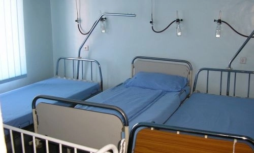 mai-putine-paturi-in-spitale