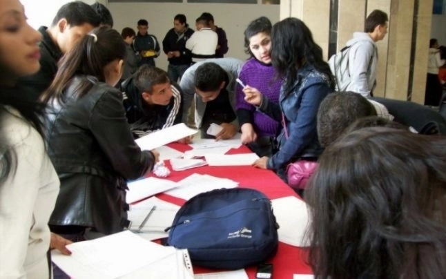 minibursa-locurilor-de-munca-vineri-la-ajofm-brasov