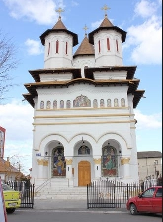 moastele-sfantului-gheorghe-donate-de-italieni-unei-biserici-din-constanta