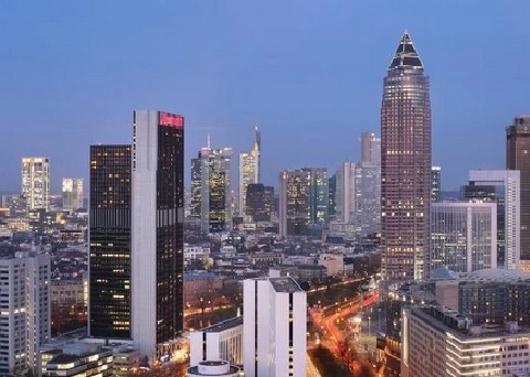 nemtii-selecteaza-personal-in-domeniul-ospitalitatii-la-brasov