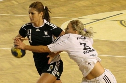 nicoleta-dinca-trateaza-cu-corona