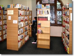 nocturna-bibliotecilor-