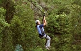 o-tiroliana-in-lungime-de-peste-2-kilometri