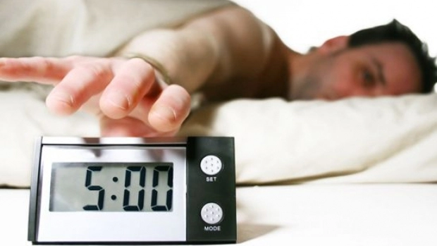 obiceiuri-de-dimineata-care-iti-pot-strica-toata-ziua